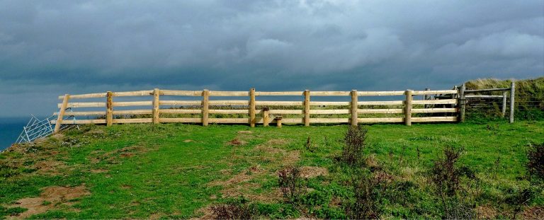 fence-boundary-psychology-mental-health-setting-boundaries